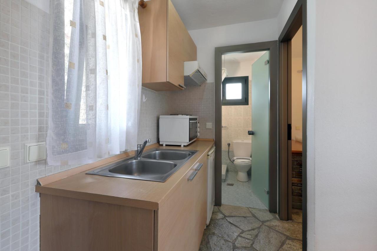 Maistrali Apartments Ормос Пангиас Екстериор снимка