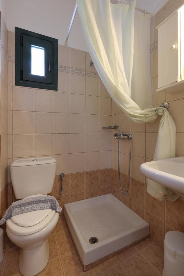 Maistrali Apartments Ормос Пангиас Екстериор снимка
