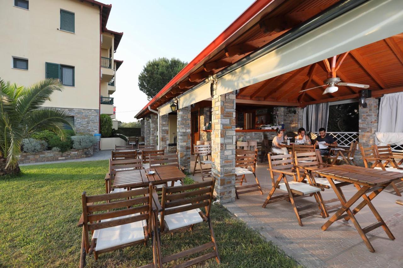 Maistrali Apartments Ормос Пангиас Екстериор снимка